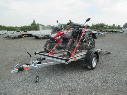 Přívěsný vozík pro přepravu motorek MOTO 1,3T B1 2,50x1,50 3motocykly