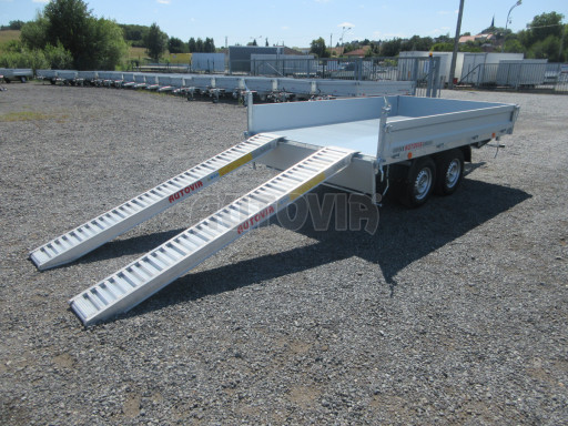 Třístranný sklápěč VER 3SKS 2,7T 3,05x1,76/0,30 ruč č.5