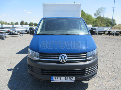 Valníkový Volkswagen Transporter s konstrukcí a plachtou č.8