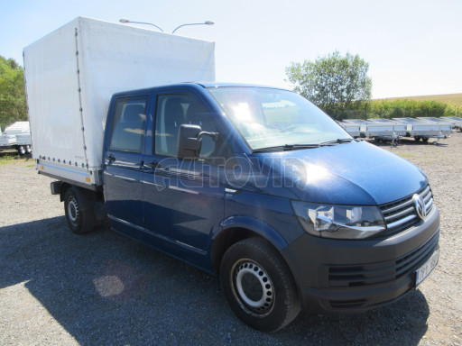 Valníkový Volkswagen Transporter s konstrukcí a plachtou č.7