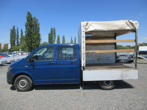 Valníkový Volkswagen Transporter s konstrukcí a plachtou č.20