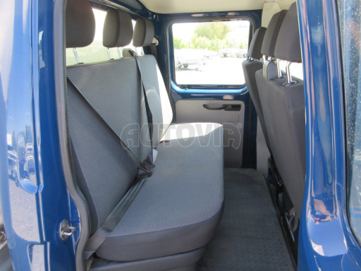 Valníkový Volkswagen Transporter s konstrukcí a plachtou č.28
