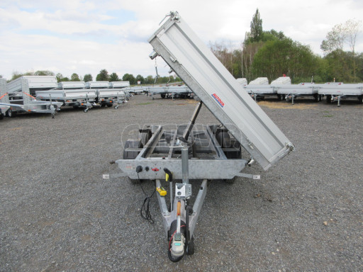 Bazarový třístranný sklápěč VER 3SKS 3,5T 3,05x1,76/0,30 v elektrice č.26