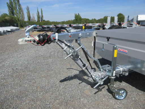 Speciální přívěs s výškově stavitelnou ojí ZV 31/35 2,7T B2 3,50x1,52/0,35, ALU bočnice č.10