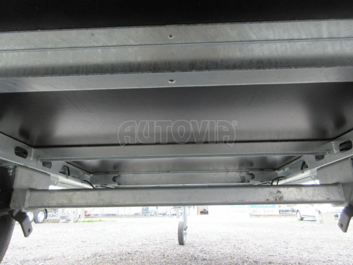 Přepravník pro 3 psy AT 2,04x1,10/0,89 750kg č.23
