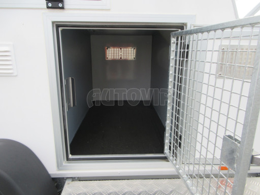 Přepravník pro 3 psy AT 2,04x1,10/0,89 750kg č.28