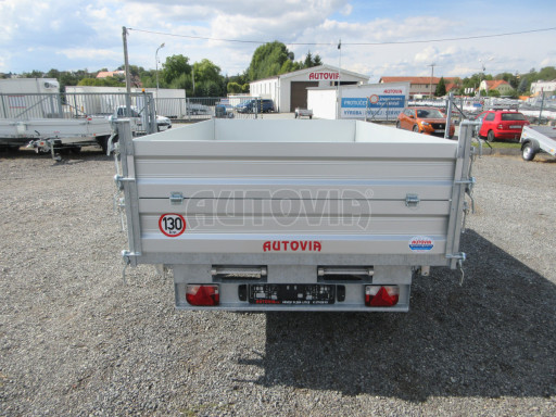 Třístranný sklápěč VER 3SKS 2,7T 3,05x1,76/0,60 nástavba v elektrice č.8