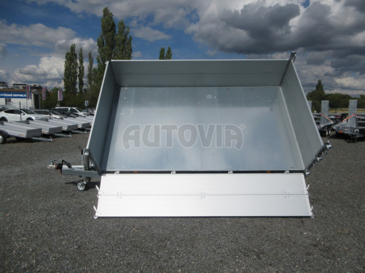 Třístranný sklápěč VER 3SKS 2,7T 3,05x1,76/0,60 nástavba v elektrice č.38