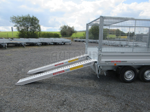 Třístranný sklápěč VER 3SKS 2,7T 3,05x1,76/1,30 GITTER v elektrice č.46
