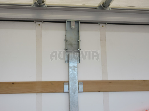Bazarový nákladní přívěs DN 2,7T B2 5,75x2,10/1,74 bez M-profilu č.20