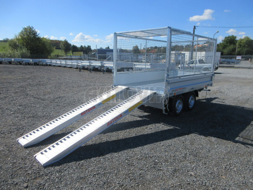 Třístranný sklápěcí přívěs VER 3SKS 2,7T 2,65x1,55/1,30 gitter v elektrice č.44