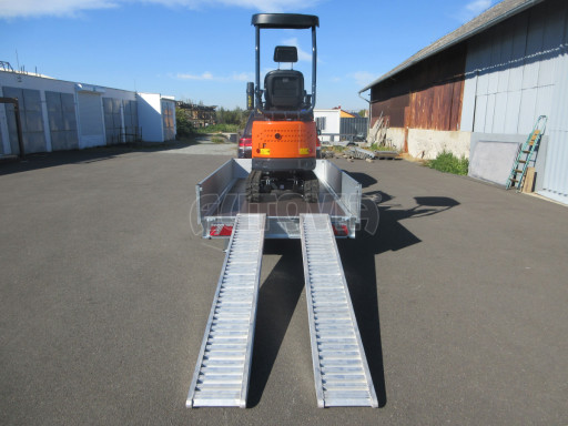 Přívěs pro převoz bagrů ZV 33 2,7T B2 3,33x1,70/0,35 10