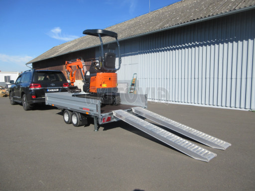 Přívěs pro převoz bagrů ZV 33 2,7T B2 3,33x1,70/0,35 10