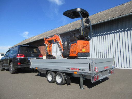 Přívěs pro převoz bagrů ZV 33 2,7T B2 3,33x1,70/0,35 10