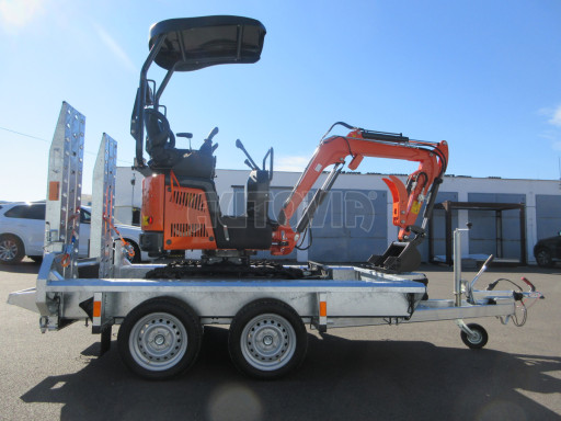 Celosvařený přepravník stavebních strojů FK 2,7T 2,45x1,35/0,25 KOMBI nájezdy č.38