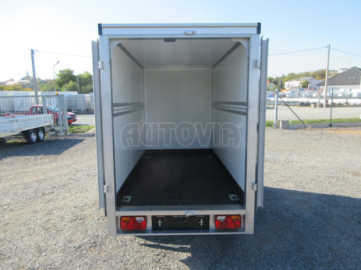 PROFI skříň VA 750kg 2,46x1,23/1,50 ZN, 14