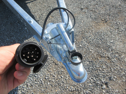 Nebrzděné dvounápravové plato ZV 32/22 750kg N2 3,00x1,50 č.9