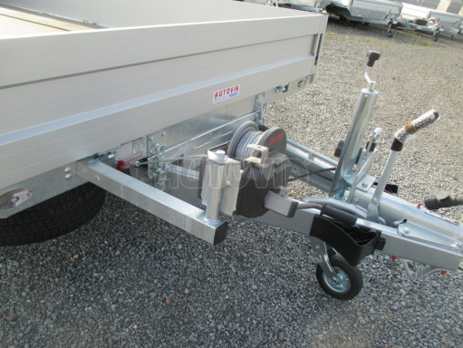 Hydraulicky sklopný valník s nájezdným čelem a gumou AD 2,7T 4,17x2,09/0,35 POČ