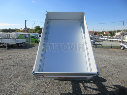 Sklápěcí přívěs DLT 1,3T 2,57x1,48/0,35 ruč, plech podlaha č.19