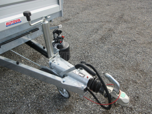 Třístranný sklápěč VER 3SKS 2,7T 2,65x1,55/0,80 v ruč. a nástavba Gitter č.12
