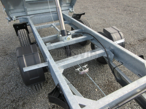 Třístranný sklápěč VER 3SKS 2,7T 2,65x1,55/0,80 v ruč. a nástavba Gitter č.23