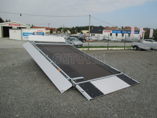 Hydraulicky sklopný valník s nájezdným čelem a gumou AD 2,7T 4,17x2,09/0,35 POČ