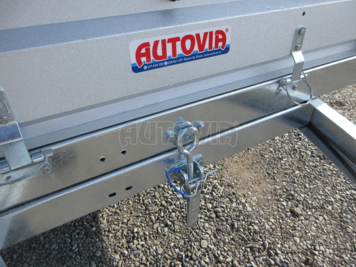 Sklopný nebrzděný přívěs AVM N1 750kg 2,02x1,23/0,35 s konstrukcí a plachtou č.18