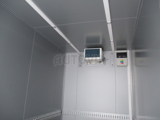 Skříňový chladírenský přívěs VA 2,7T 2,99x1,78/2,05 č.12