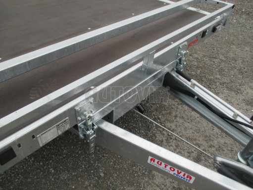 AD 2,7T 4,17x2,09 hydraulicky sklopné plato s rampou