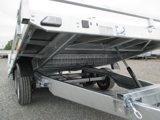 AD 2,7T 4,17x2,09 hydraulicky sklopné plato s rampou