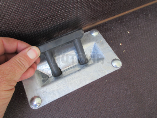 Skříňový přívěs VA 1,3T 3,05x1,52/1,93 PUR č.16