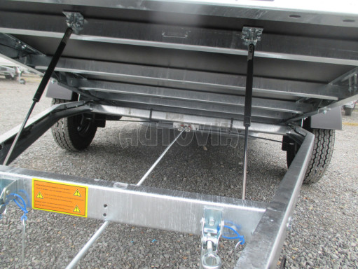 Brzděné sklopné plato s rampou ZV 31 1,3T B1 skl 3,60x1,60/0,15