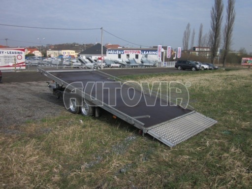 Přívěsný vozík na převoz aut AD 3,5T plato s rampou č.1