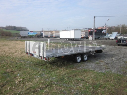 Přívěsný vozík na převoz aut AD 3,5T plato s rampou č.3