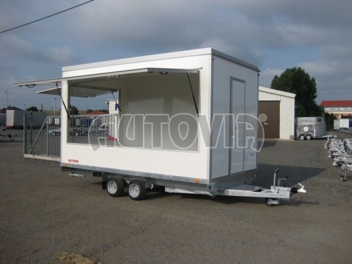 Přívěsný vozík (prodejní stánek) EW 2,5T 4,10x2,20/2,30* č.4