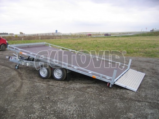 Přívěs pro převoz UNC a bagrů AD 3,5T 4,17x2,09 plato
