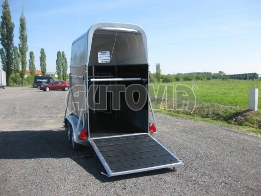 Přívěs na koně Lodestar SP 1,6T 2,99 x 1,31/2,30 single č.3