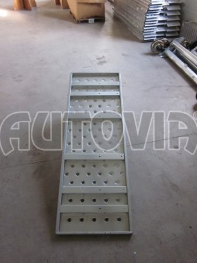 Náhradní díl k přívěsnému vozíku - zadní nájezdné čelo (rampa) č.3