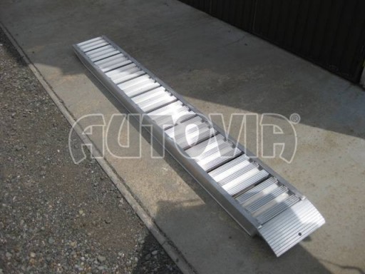 Náhradní díly na přívěsný vozík - ALU nájezd č.4