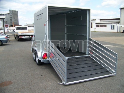 Přívěs pro přepravu zvířat VER 2,7T O 3,20x1,65/1,90 č.1