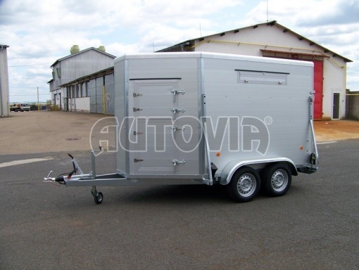 Přívěs pro přepravu zvířat VER 2,7T O 3,20x1,65/1,90 č.2