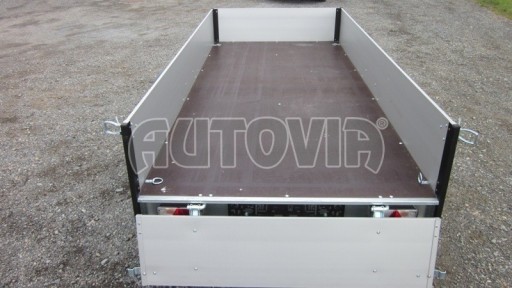 Přívěsný vozík s hliníkovými bočnicemi ZV 30 ALU 1,3T B1 3,00x1,31/0,35