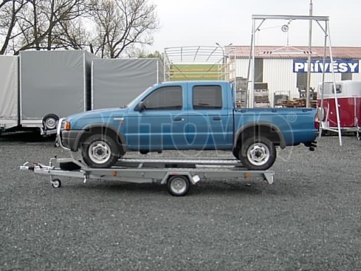 Jednonápravový brzděný přívěs KAR 08A č.11