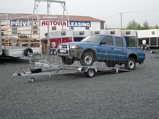 Jednonápravový brzděný přívěs KAR 08A č.15