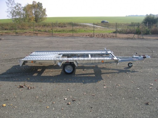 Jednonápravový brzděný přívěs KAR 08A č.18