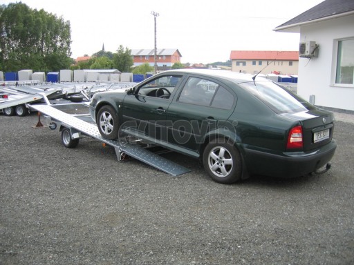 Jednonápravový brzděný přívěs KAR 08A č.49