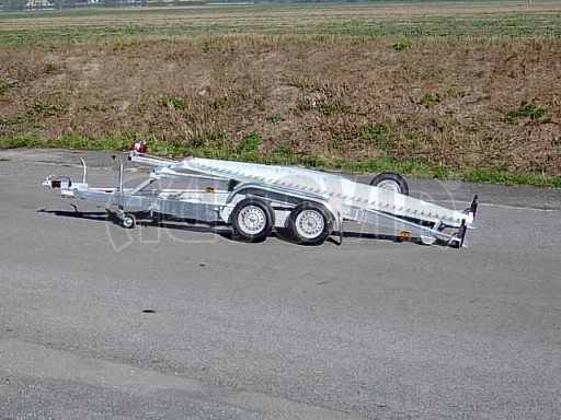 Dvouosý brzděný přívěs k přepravě automobilů PT 2,5T** č.4