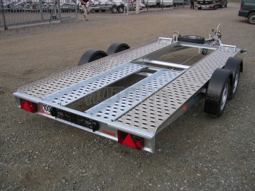 Dvouosý brzděný přívěs k přepravě automobilů PA 2,0B č.22