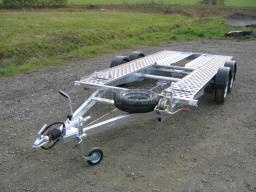 Dvouosý brzděný přívěs k přepravě automobilů PA 2,0B č.23