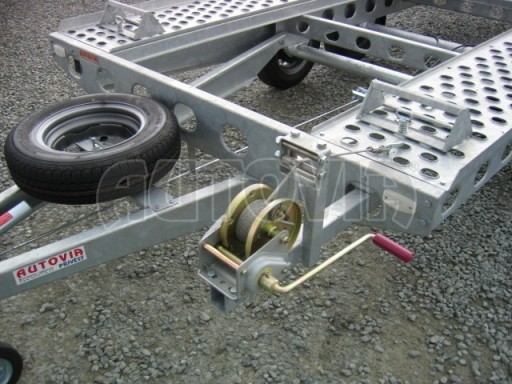 Dvouosý brzděný přívěs k přepravě automobilů PAV 2,0 č.7